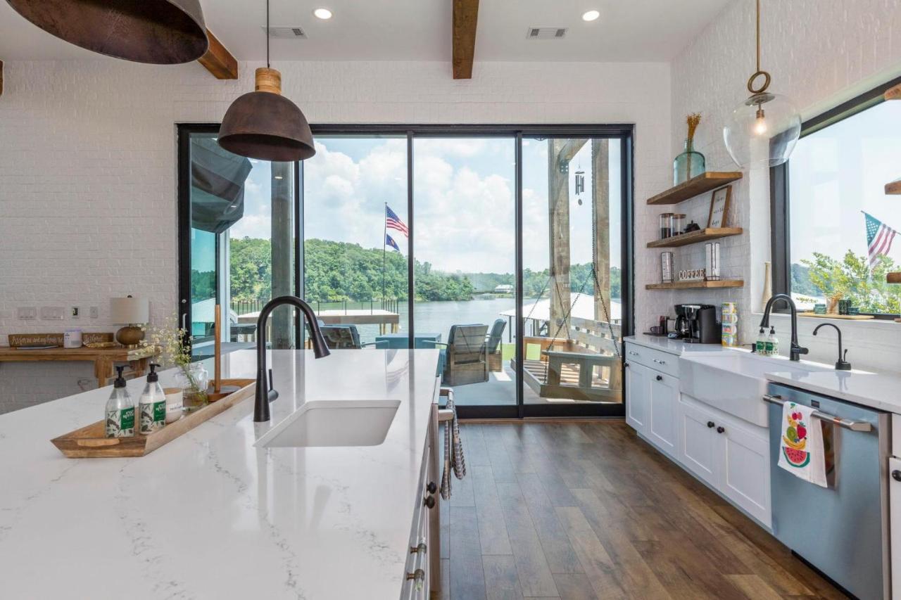 Sunset Rock At Lake Martin Alexander City Exterior foto